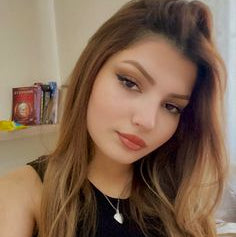 <em>Zeynep</em>